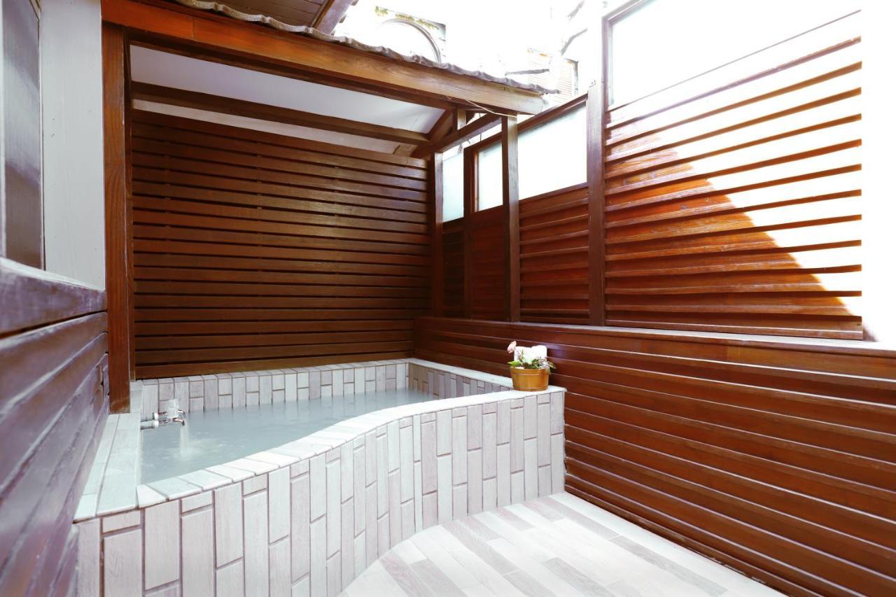 Phoenix Pavilion Hot Spring Hotel Taipei Extérieur photo