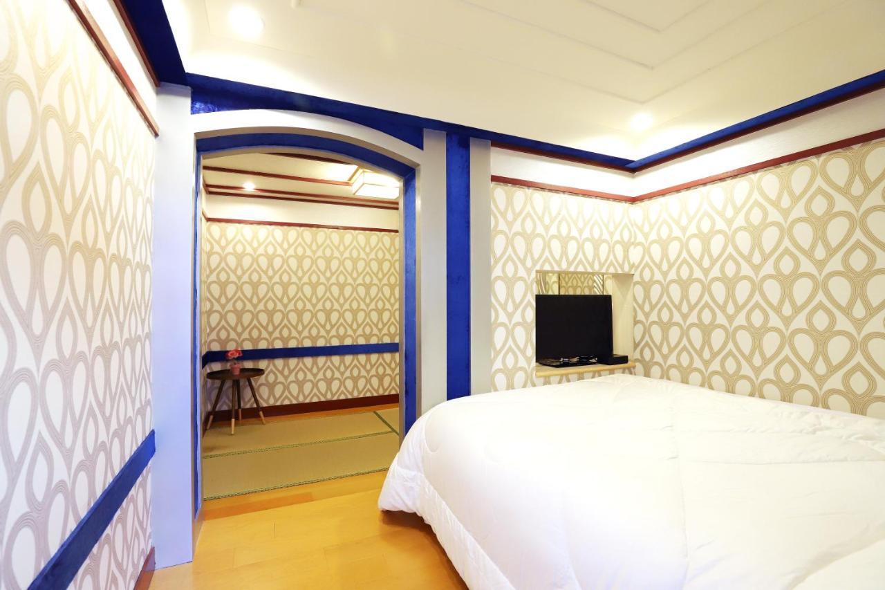 Phoenix Pavilion Hot Spring Hotel Taipei Extérieur photo