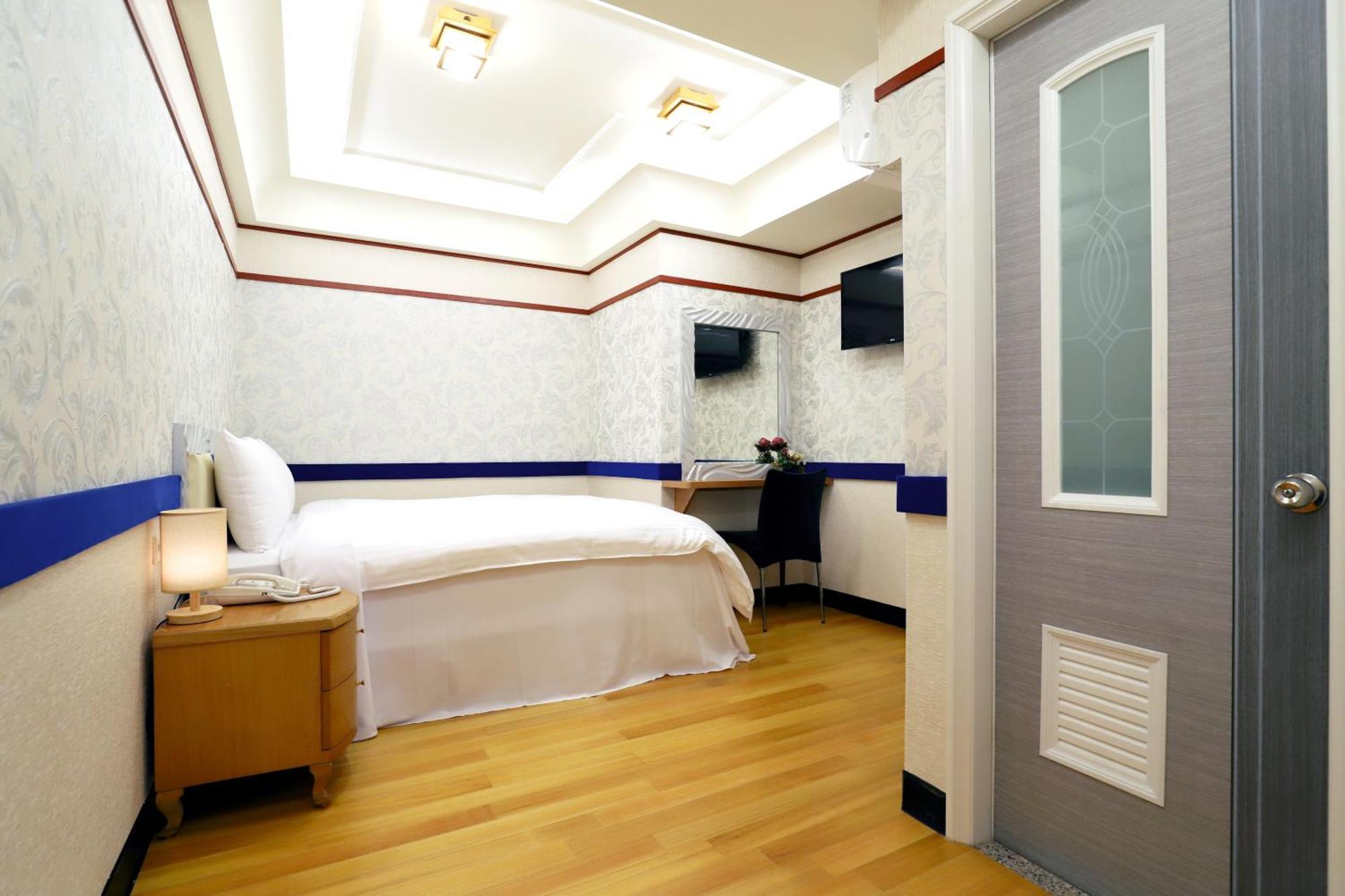 Phoenix Pavilion Hot Spring Hotel Taipei Extérieur photo