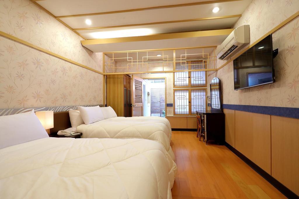 Phoenix Pavilion Hot Spring Hotel Taipei Extérieur photo