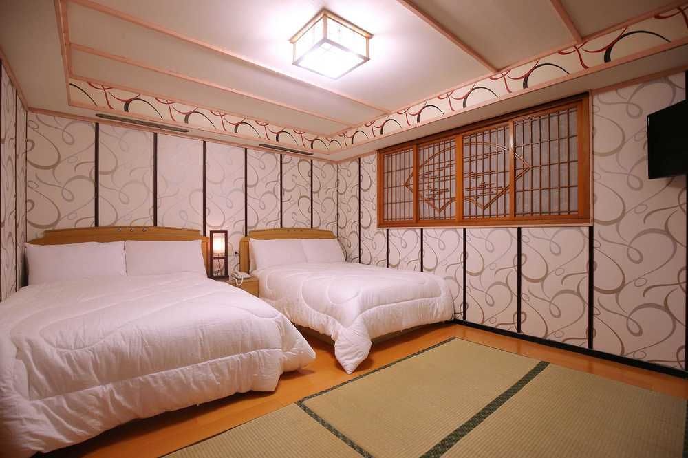 Phoenix Pavilion Hot Spring Hotel Taipei Extérieur photo